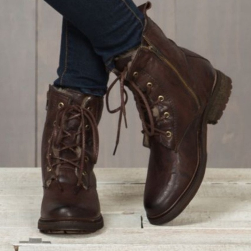 Frye Valerie Lace Up Shearling Leather Boot